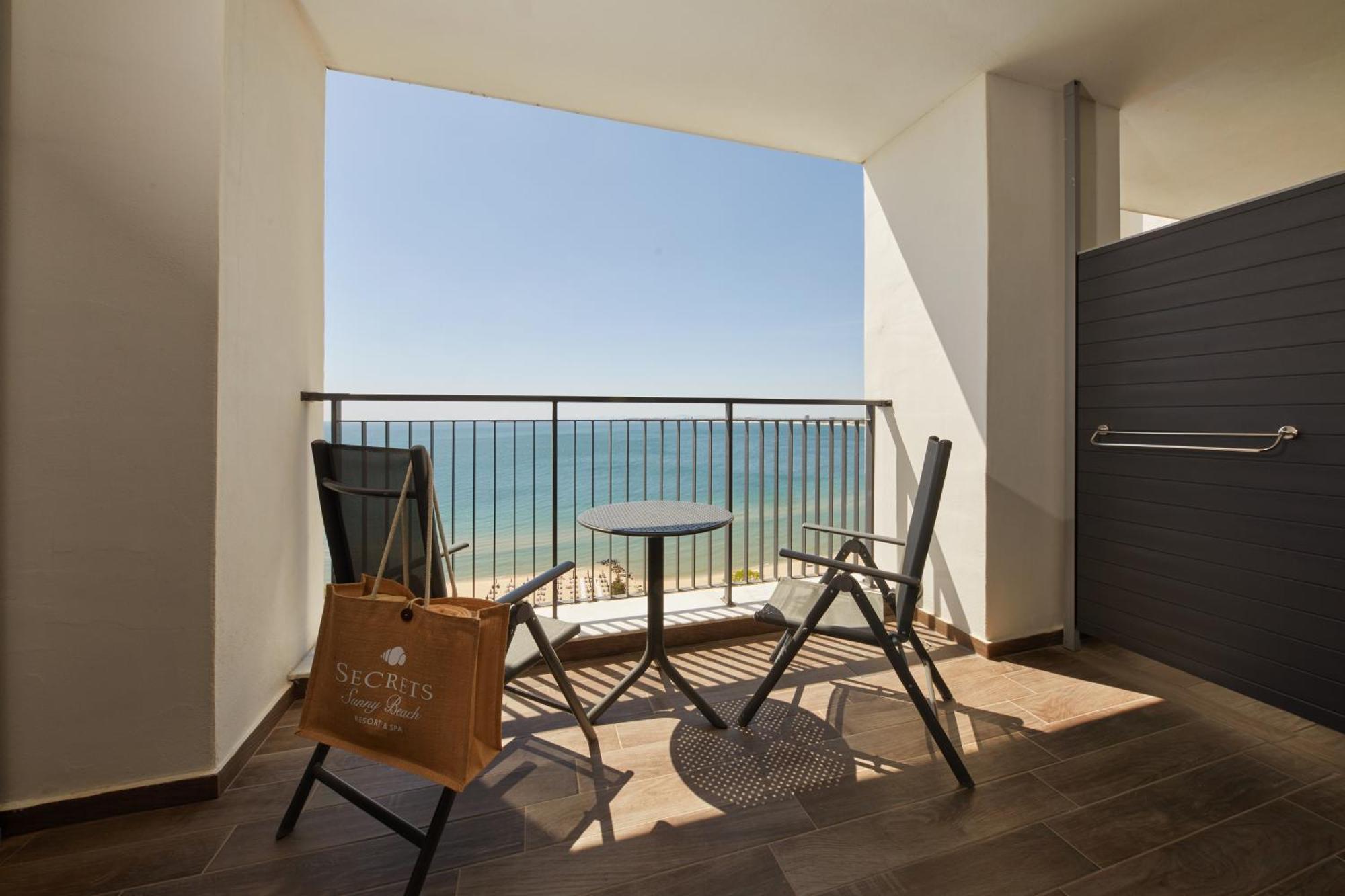 Secrets Sunny Beach Resort & Spa (Adults Only) Szoba fotó Balcony of a hotel room